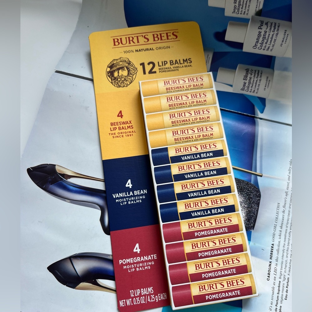 12 x Burt's Bees Beeswax Lip Balm Vitamin E( beeswax+ vanilla bean+pomegranate)